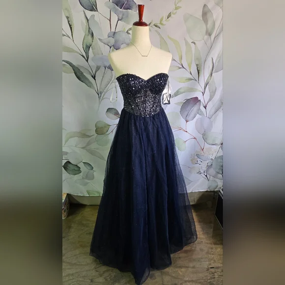 JULES & CLEO | Floral Encrusted Bodice Strapless Ball Gown in Navy sz 4 - Picture 1 of 15